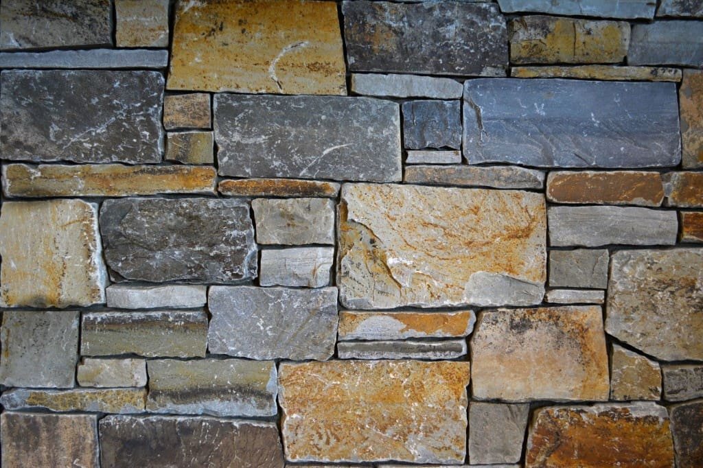 McGregor Lake Ledge and Stack Stone Thin Veneer