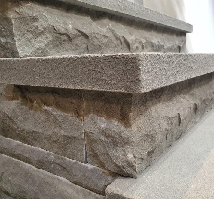 Bucine Bluestone Stair Tread with Corner